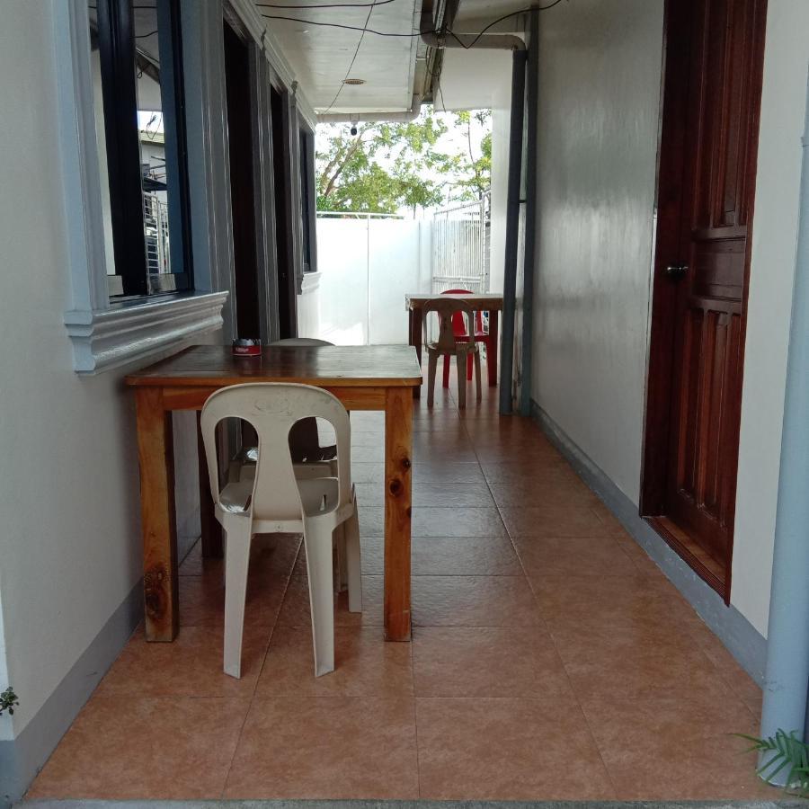Rna Guesthouse Moalboal Exterior photo